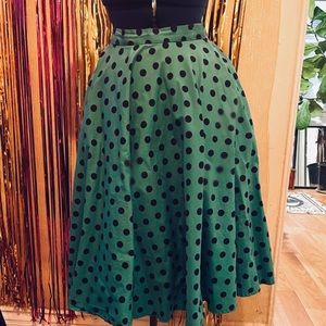 Magnolia Park Swing Skirt🌈 Mint green w navy dots🌈Full skirt with pockets.